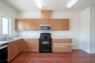 Photo #5: 6112369 Listing 