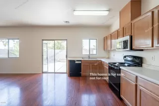 Photo #6: 6112369 Listing 