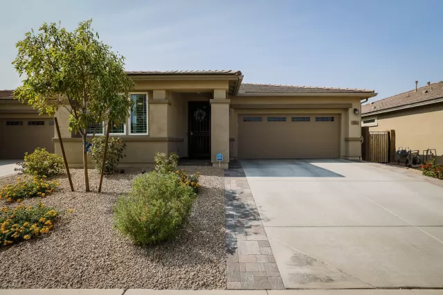 MLS: 6112397 Condo For Sale