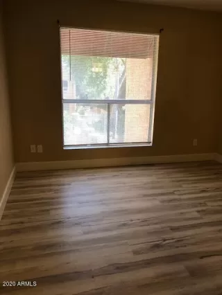 Photo #4: 6112517 Listing