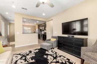 Photo #6: 6112597 Listing 