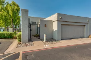 Photo #1: 6112663 Listing