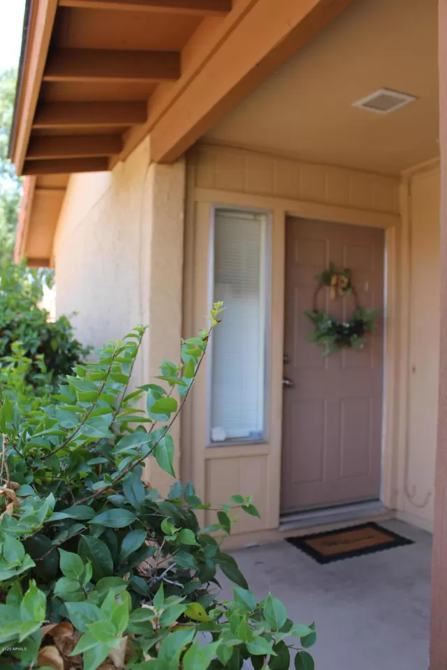 MLS: 6112795 Condo For Sale