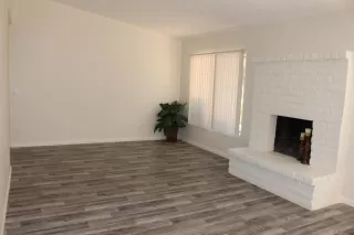 Photo #4: 6112795 Listing