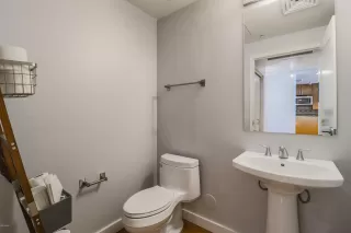 Photo #6: 6112811 Listing