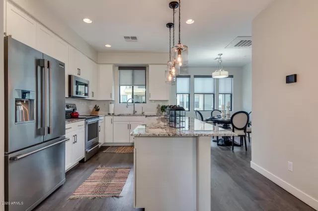 MLS: 6112863 Condo For Sale