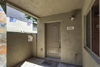 Photo #6: 6113115 Listing