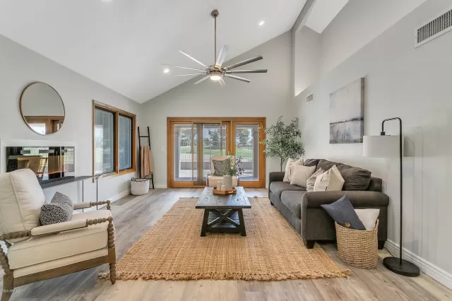 MLS: 6113180 Condo For Sale