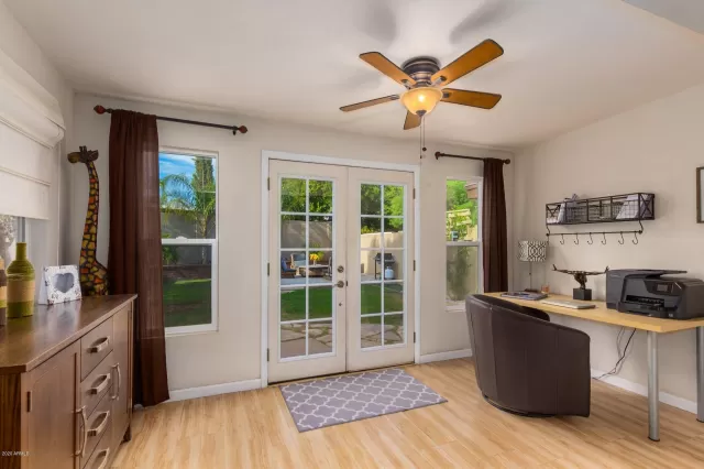 MLS: 6113251 Condo For Sale