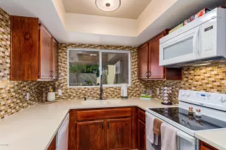 Photo #3: 6113251 Listing