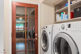 Photo #6: 6113251 Listing