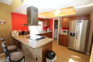 Photo #1: 6113272 Listing 