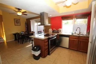 Photo #2: 6113272 Listing 