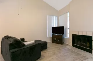 Photo #1: 6113384 Listing