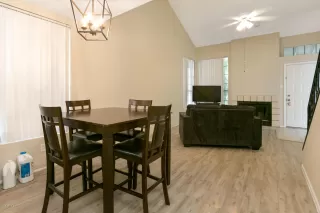 Photo #3: 6113384 Listing