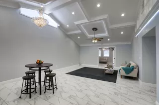 Photo #2: 6113402 Listing