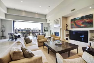 Photo #4: 6113502 Listing 