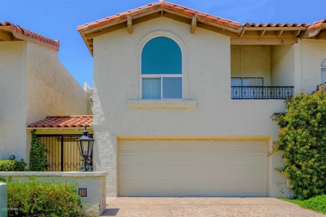 MLS: 6113870 Condo For Sale