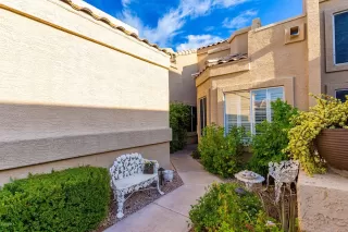 Photo #3: 6113882 Listing