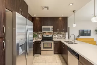 Photo #1: 6114118 Listing