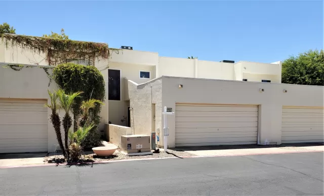 MLS: 6114220 Condo For Sale