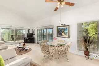 Photo #4: 6114319 Listing 