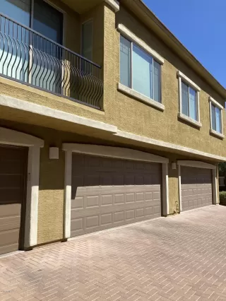 Photo #2: 6114347 Listing