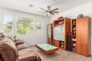 Photo #6: 6114354 Listing 