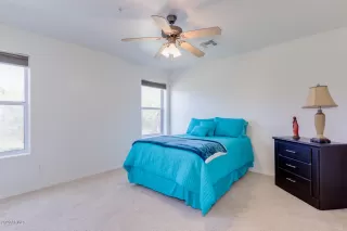 Photo #6: 6114357 Listing