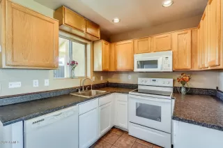 Photo #2: 6114434 Listing 