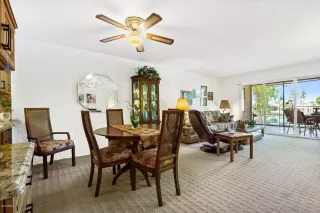 Photo #4: 6114435 Listing 