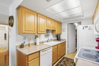 Photo #4: 6114462 Listing 