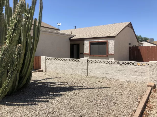 MLS: 6114541 Condo For Sale