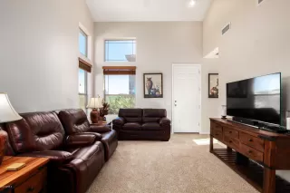 Photo #4: 6114580 Listing 