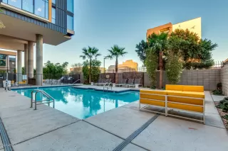 Photo #2: 6114665 Listing 