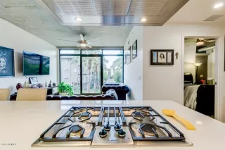 Photo #6: 6114665 Listing 