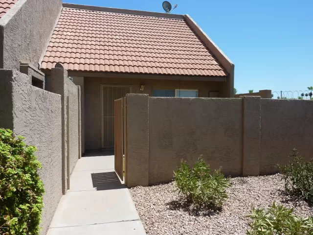 MLS: 6114735 Condo For Sale