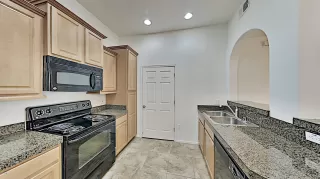 Photo #6: 6114833 Listing