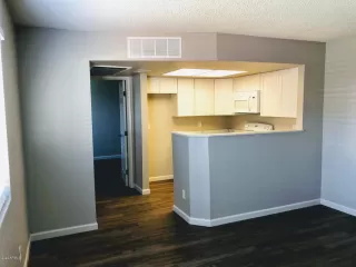 Photo #4: 6114894 Listing 