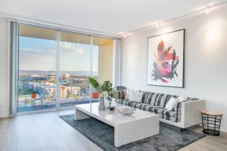 Photo #6: 6114901 Listing