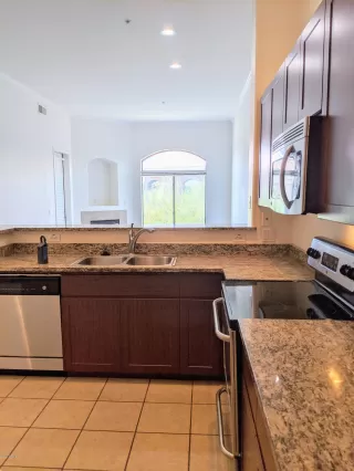 Photo #2: 6115007 Listing 