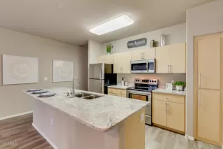 Photo #2: 6115221 Listing