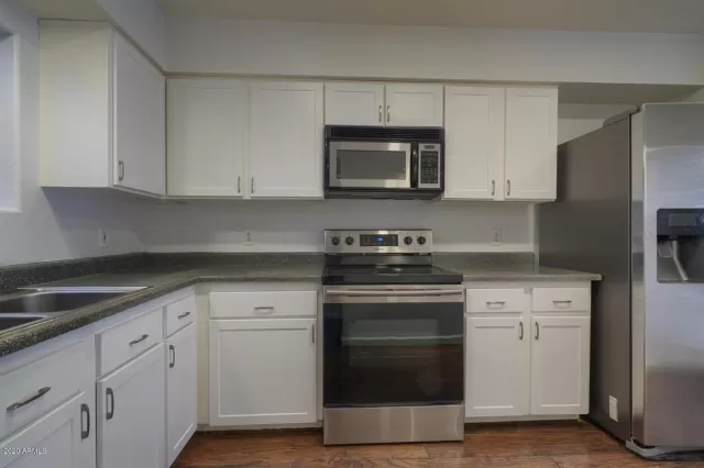 MLS: 6115245 Condo For Sale