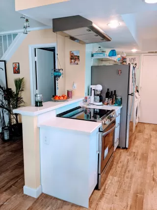 Photo #3: 6115327 Listing