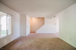 Photo #2: 6115441 Listing 