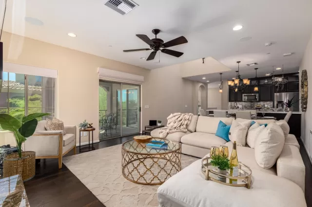 MLS: 6115744 Condo For Sale