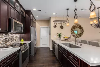 Photo #4: 6115744 Listing