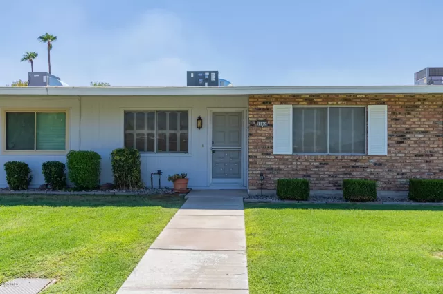 MLS: 6115837 Condo For Sale
