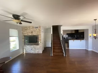 Photo #2: 6115880 Listing