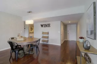 Photo #4: 6115892 Listing